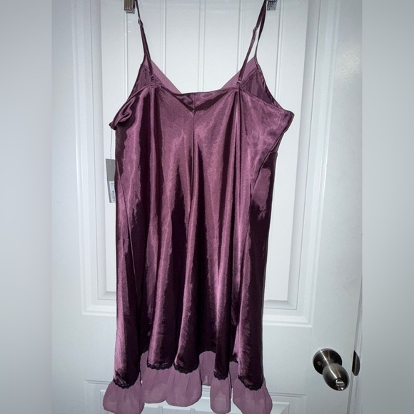 Apt. 9 Deep Purple Satin Chemise - Picture 11 of 11